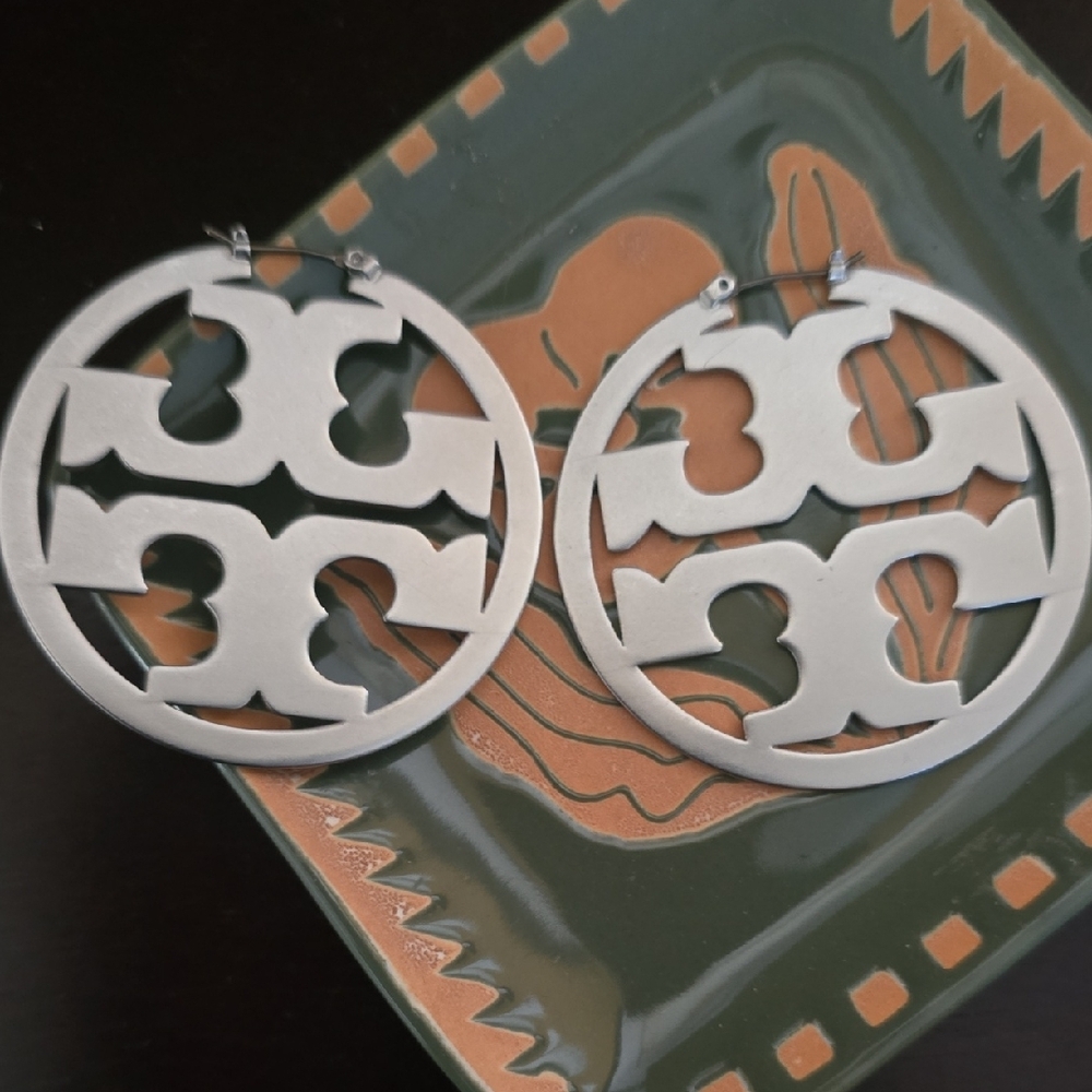 Tory Burch Silver Miller Statement Hoop Earrings - Picture 2 of 2